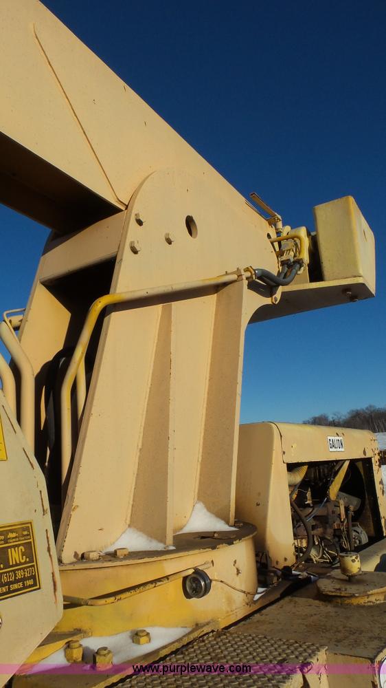 image for item K4516 Galion Series A crane