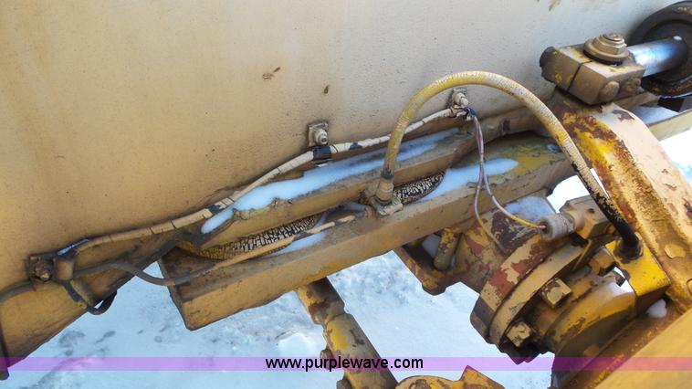 image for item K4516 Galion Series A crane