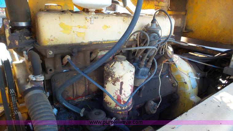 image for item K4516 Galion Series A crane