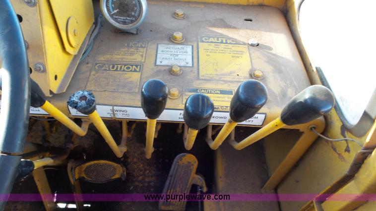 image for item K4516 Galion Series A crane