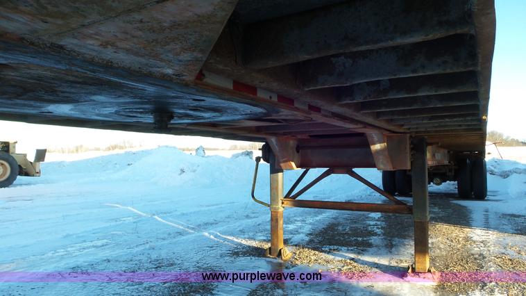 image for item K4517 1988 JD Bertolini BSF45S container trailer