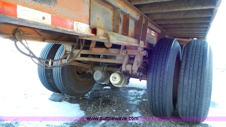 image for item K4517 1988 JD Bertolini BSF45S container trailer