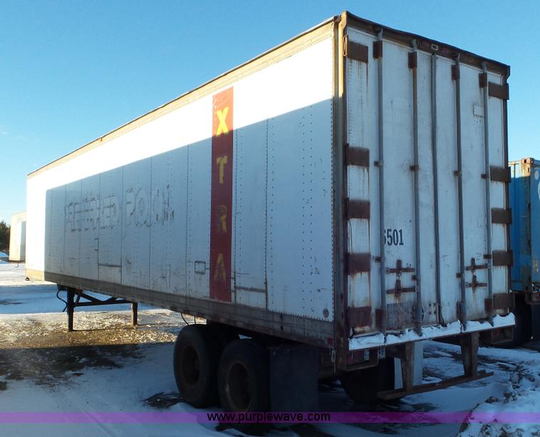 image for item K4518 1982 Fruehauf FBZ9-F2-45 dry van trailer