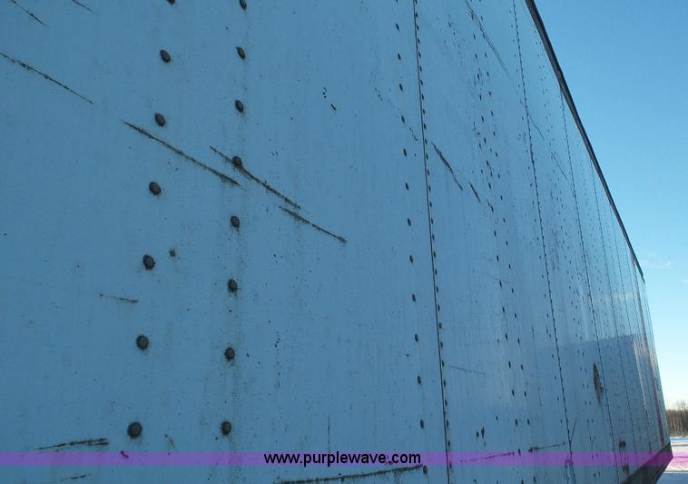 image for item K4518 1982 Fruehauf FBZ9-F2-45 dry van trailer