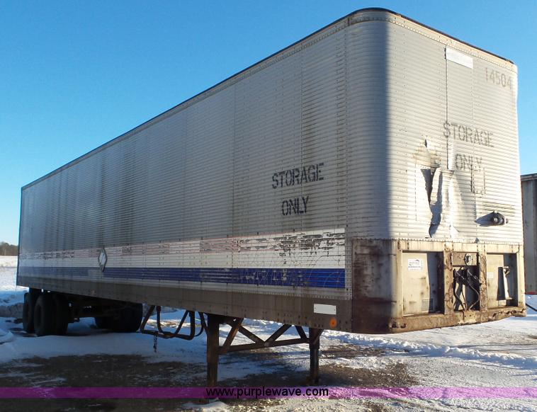 image for item K4519 1973 Fruehauf FB8-F2-45 dry van trailer