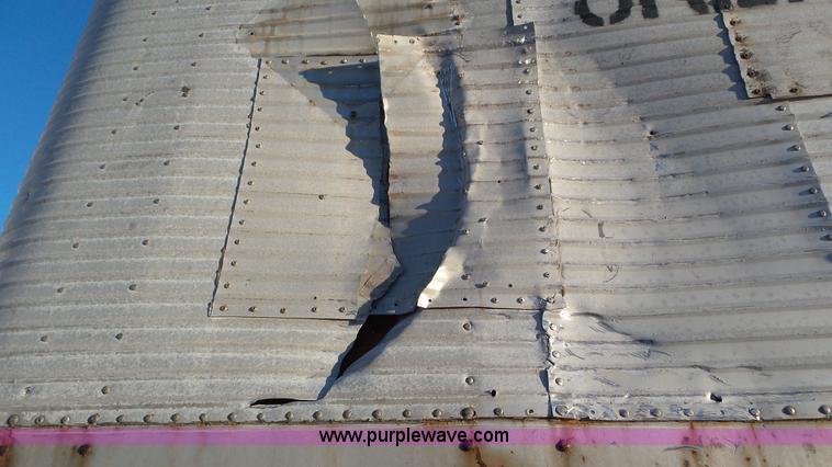 image for item K4519 1973 Fruehauf FB8-F2-45 dry van trailer