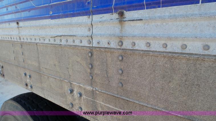 image for item K4519 1973 Fruehauf FB8-F2-45 dry van trailer