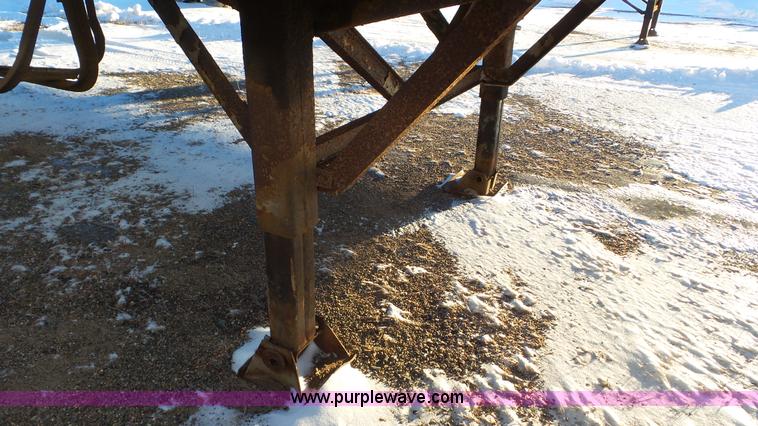 image for item K4519 1973 Fruehauf FB8-F2-45 dry van trailer