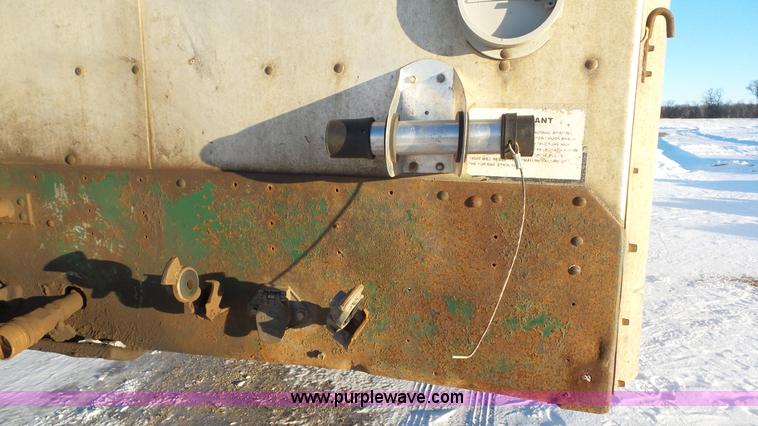 image for item K4520 1995 Peerless walking floor trailer