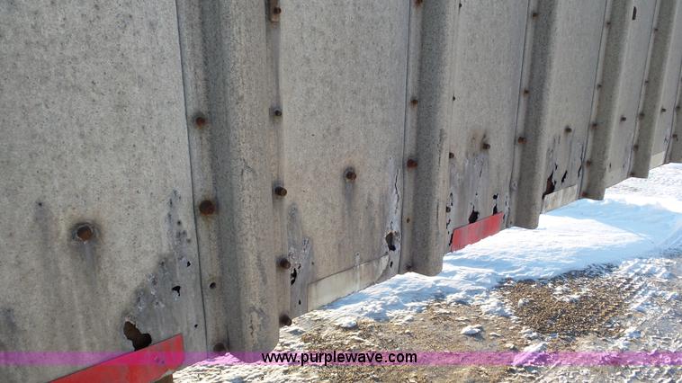 image for item K4520 1995 Peerless walking floor trailer