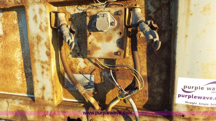 image for item K4521 1980 Fruehauf FB8-F2-45 dry van trailer