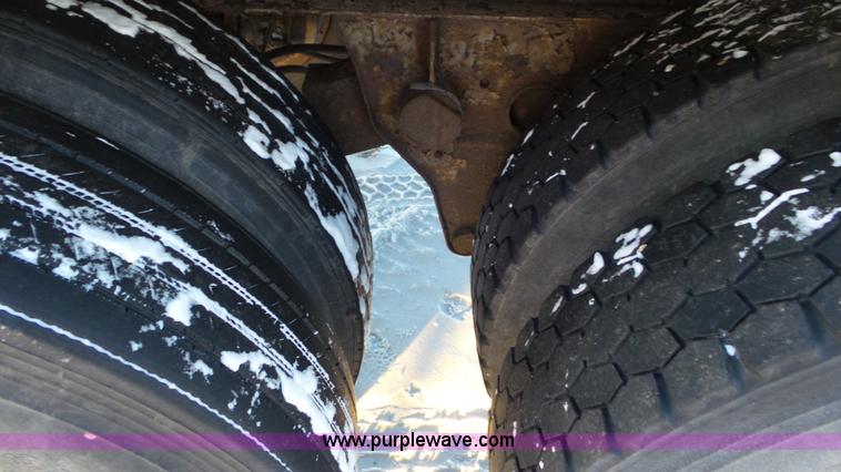 image for item K4521 1980 Fruehauf FB8-F2-45 dry van trailer