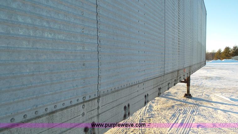 image for item K4521 1980 Fruehauf FB8-F2-45 dry van trailer