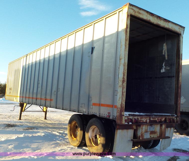 image for item K4522 1978 Budd dry van trailer