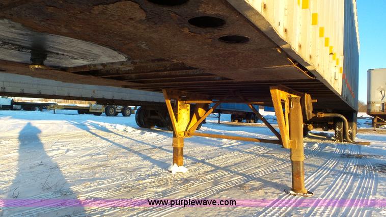 image for item K4522 1978 Budd dry van trailer