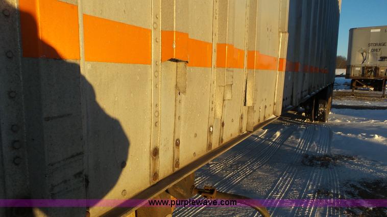 image for item K4522 1978 Budd dry van trailer