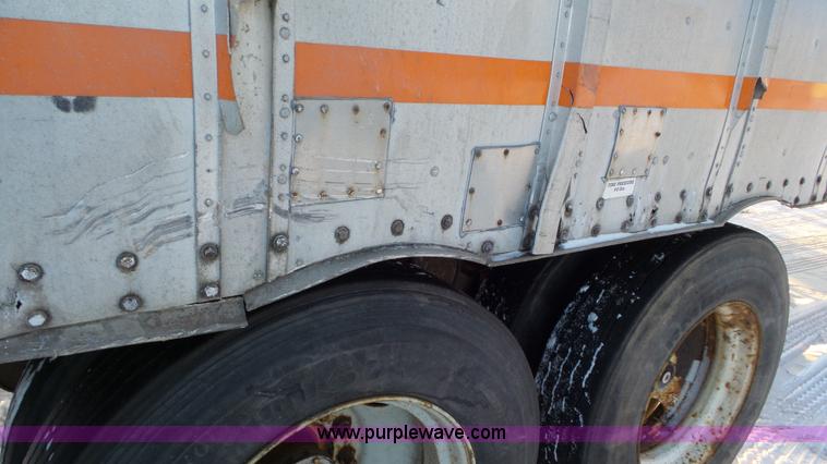 image for item K4522 1978 Budd dry van trailer