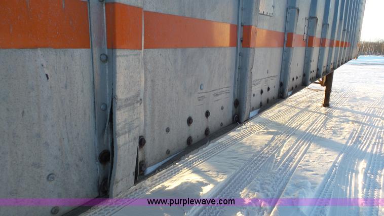 image for item K4522 1978 Budd dry van trailer