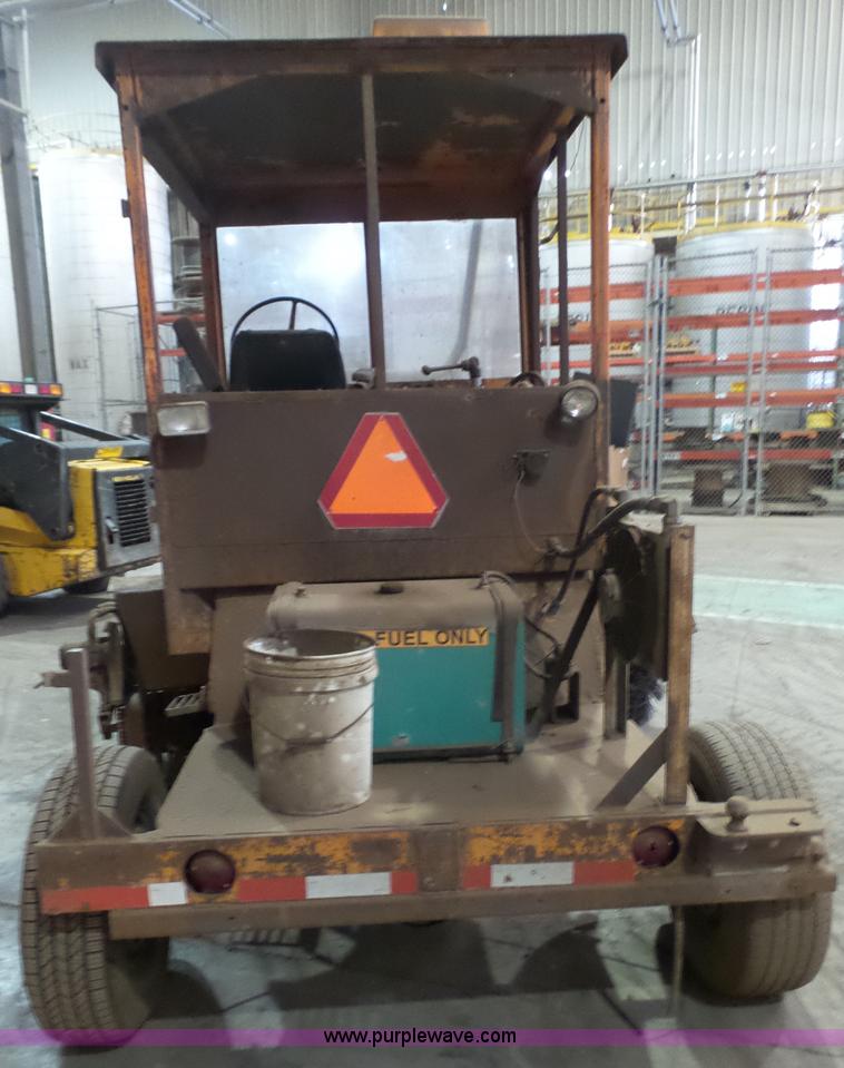 image for item K4539 Broce Broom HS broom