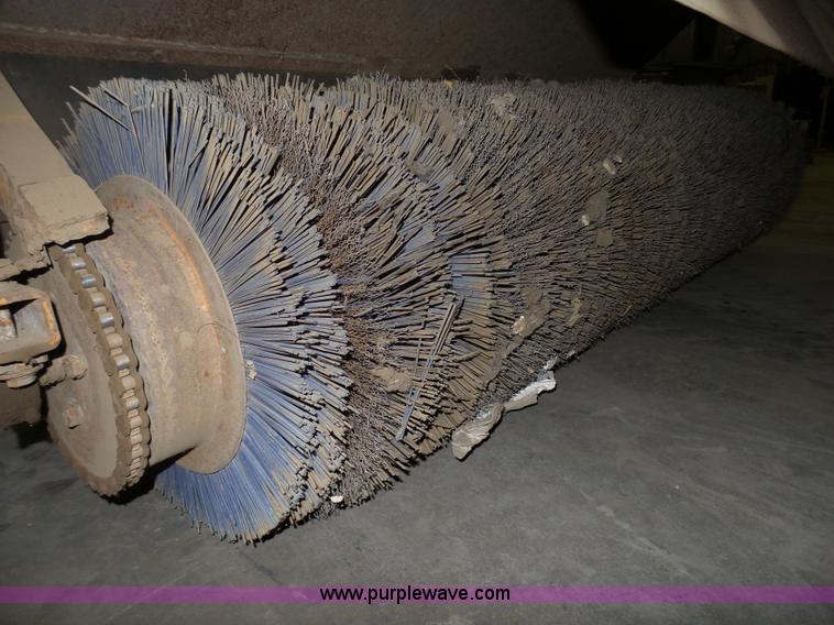 image for item K4539 Broce Broom HS broom