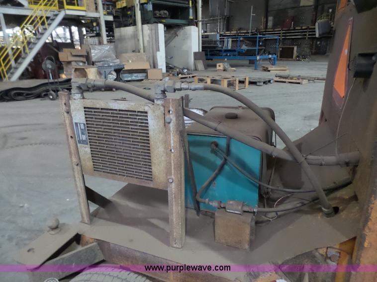 image for item K4539 Broce Broom HS broom