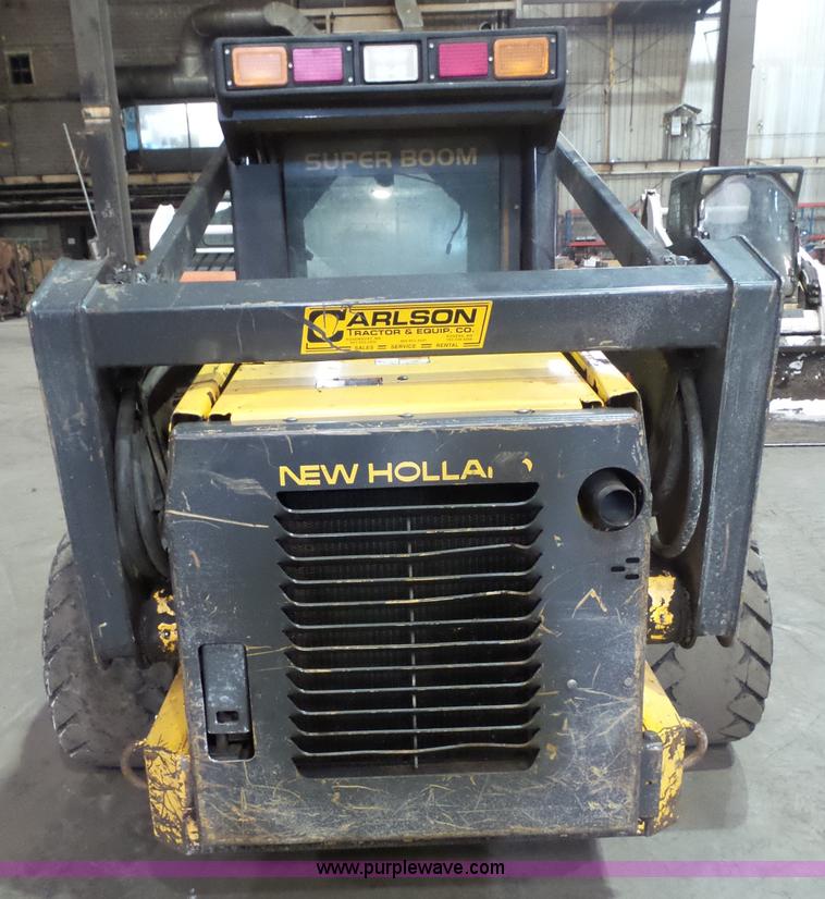 image for item K4540 2003 New Holland LS190 skid steer