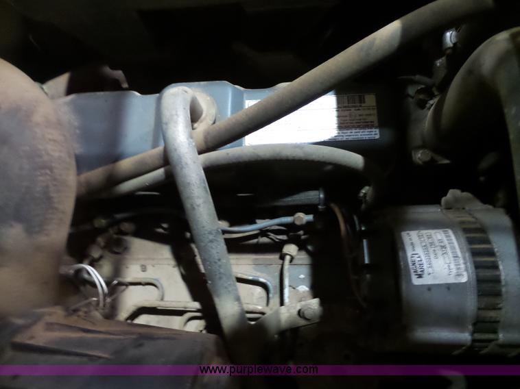 image for item K4540 2003 New Holland LS190 skid steer