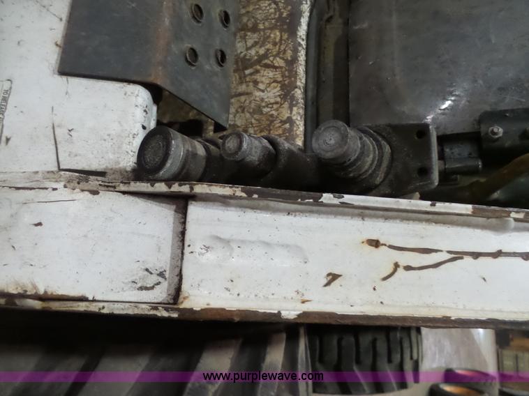 image for item K4541 2005 Bobcat S185 skid steer