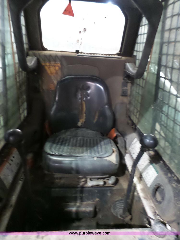 image for item K4541 2005 Bobcat S185 skid steer