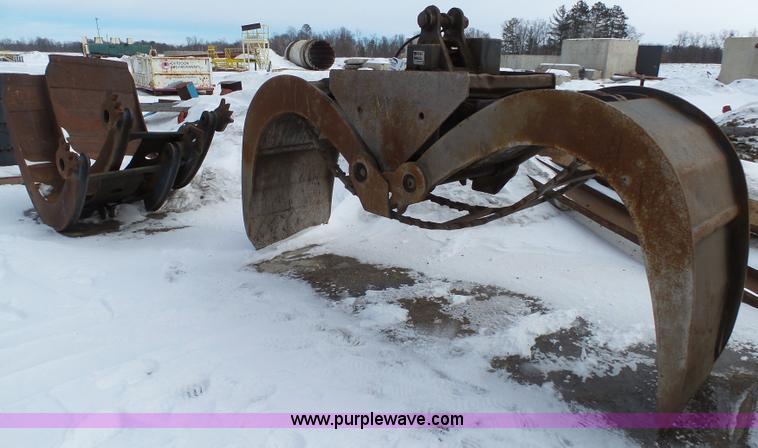 image for item K4543 Rotobec grapple
