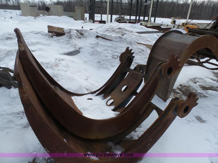 image for item K4543 Rotobec grapple