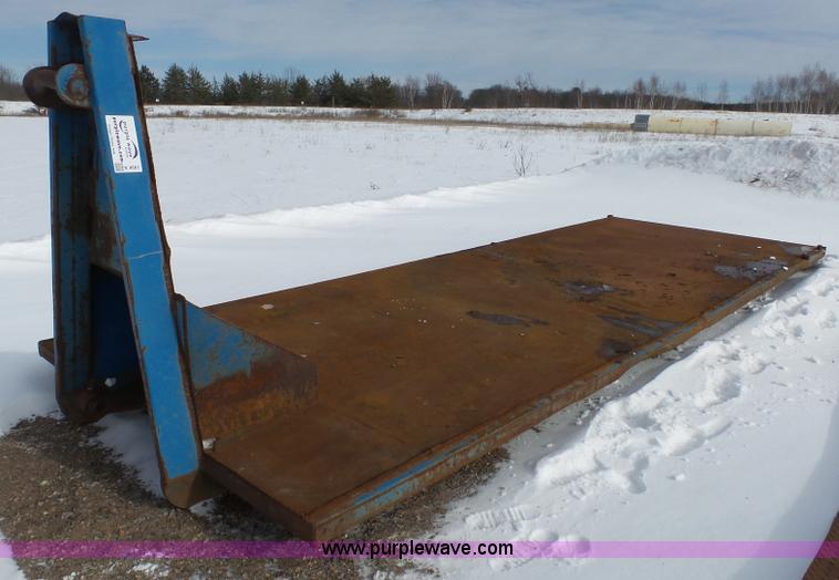 image for item K4561 Hook truck flatbed