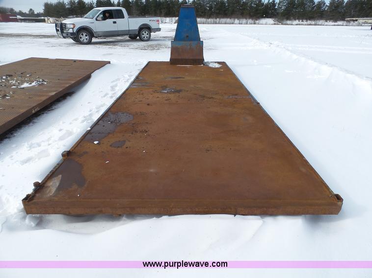 image for item K4561 Hook truck flatbed