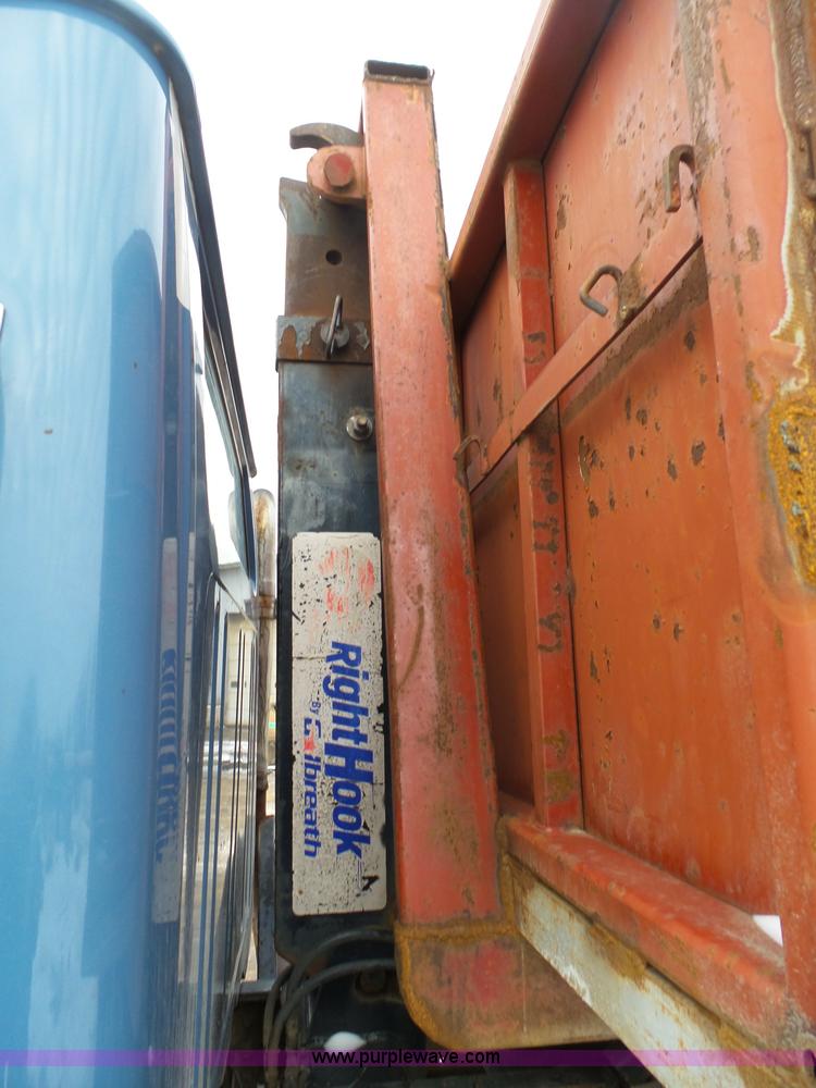 image for item K4570 1993 International 4900 hook bed truck