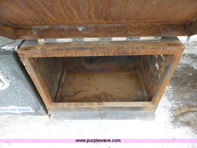 image for item K4570 1993 International 4900 hook bed truck