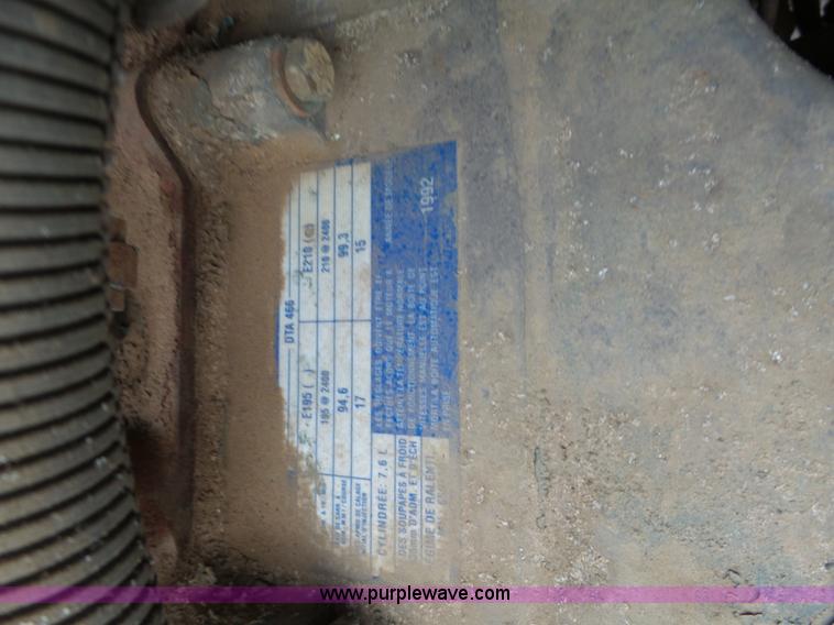 image for item K4570 1993 International 4900 hook bed truck