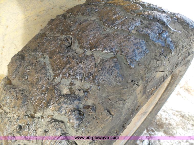 image for item K4573 1999 John Deere 240 skid steer