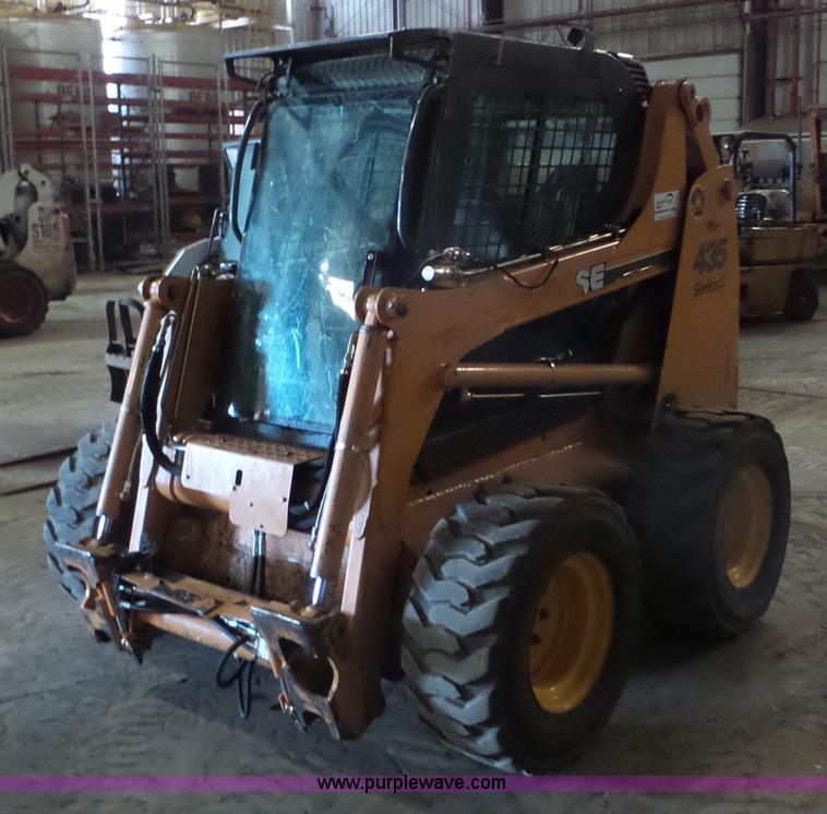 image for item K4574 2008 Case 435 Series 3 skid steer