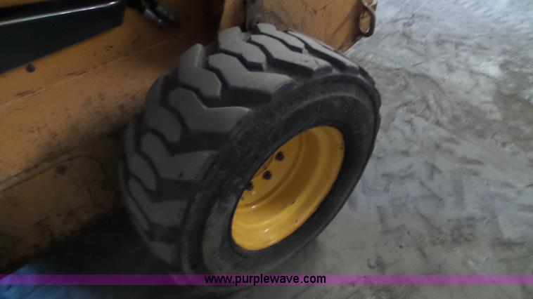 image for item K4574 2008 Case 435 Series 3 skid steer