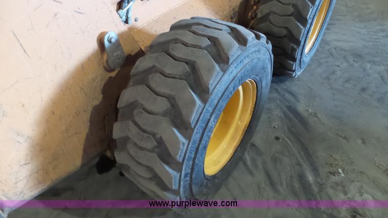 image for item K4574 2008 Case 435 Series 3 skid steer