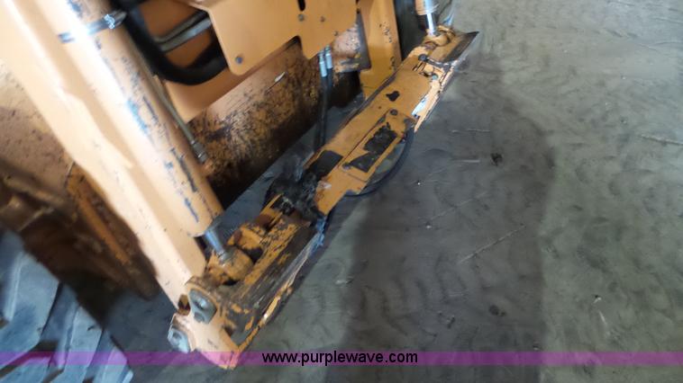 image for item K4574 2008 Case 435 Series 3 skid steer