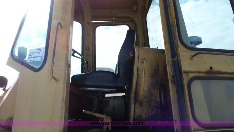 image for item K4576 1979 Fiat-Allis 645B wheel loader