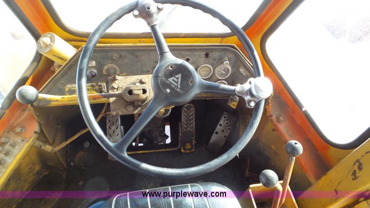 image for item K4576 1979 Fiat-Allis 645B wheel loader