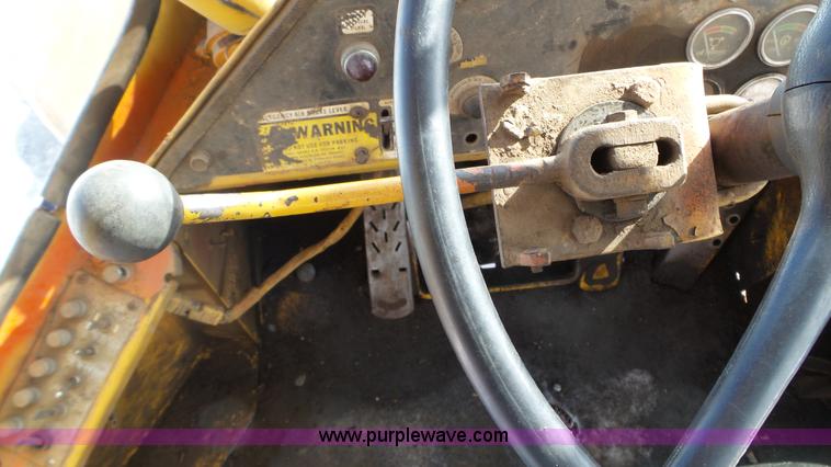 image for item K4576 1979 Fiat-Allis 645B wheel loader