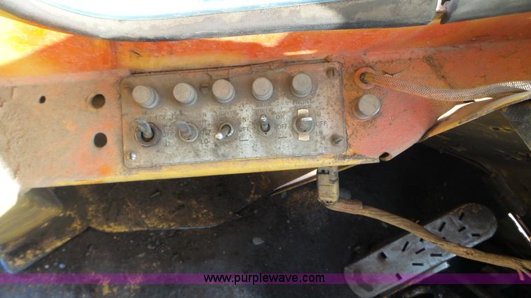 image for item K4576 1979 Fiat-Allis 645B wheel loader