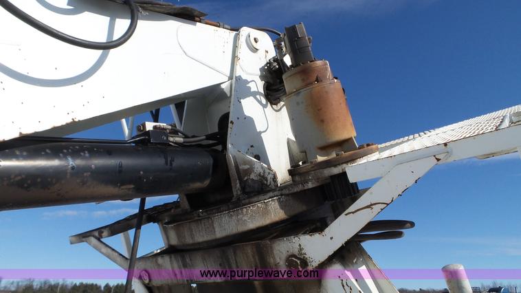 image for item K4577 2000 IMT 16000 Series II crane