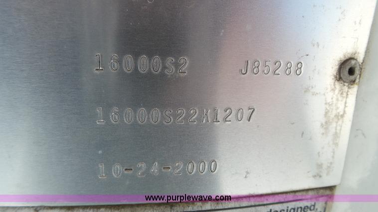 image for item K4577 2000 IMT 16000 Series II crane