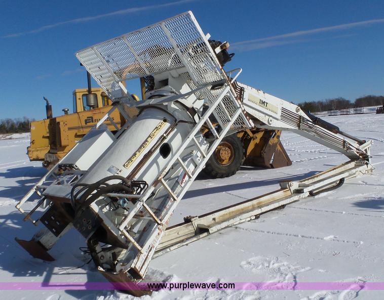 image for item K4578 2000 IMT 16000 Series II crane