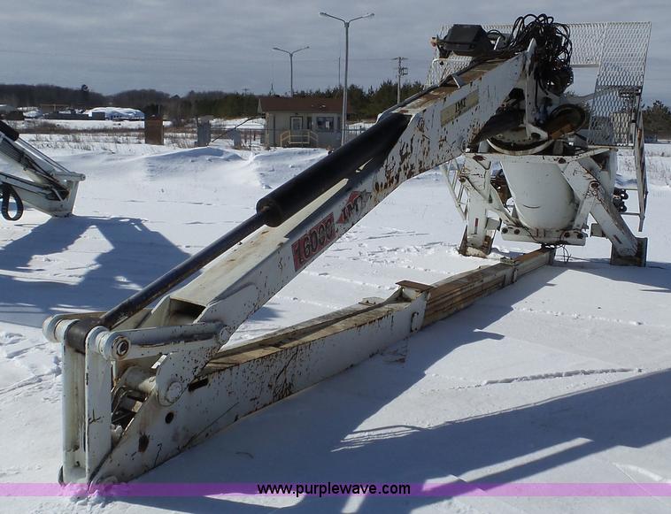 image for item K4578 2000 IMT 16000 Series II crane