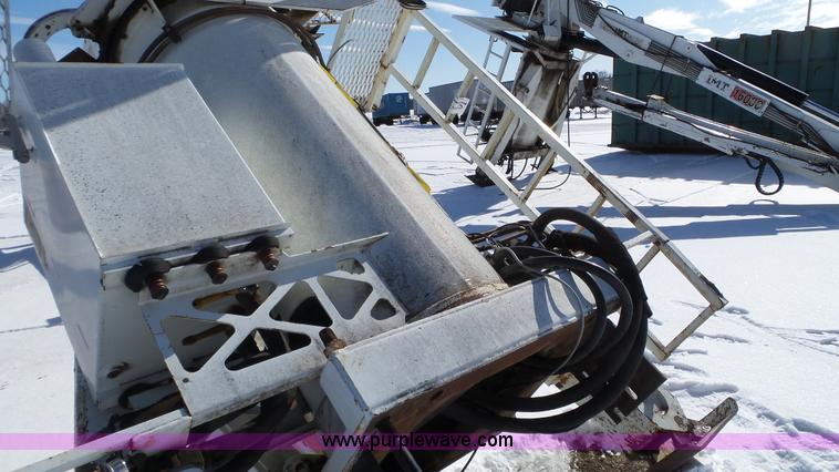 image for item K4578 2000 IMT 16000 Series II crane